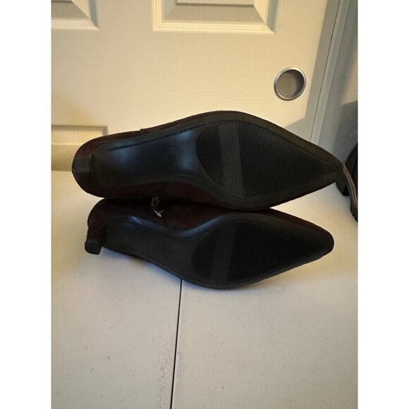 Universal Thread Women’s Taylor Kitten Heel Ankle Boots Dark Brown size 9 NWT - Picture 7 of 8